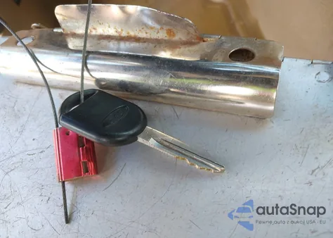 2008 Ford Mustang V6 Deluxe/V6 Premium from USA, damaged, VIN 1ZVHT80N685134981